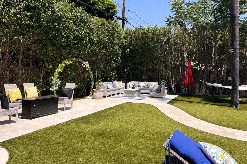 Luxury Oasis In Encino W Pool & * Los Angeles
